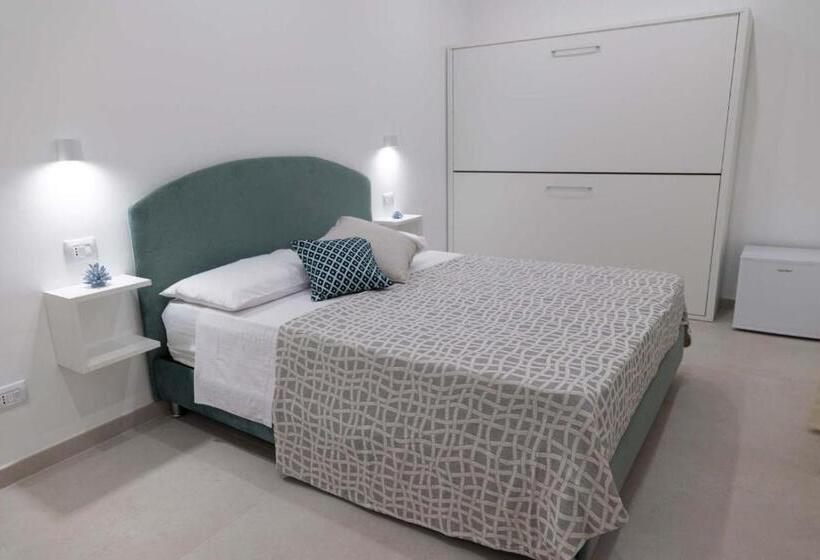 مبيت وإفطار Al Chiaro Di Luna Luxury Suites Amalfi Coast