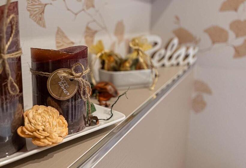 مبيت وإفطار Al Chiaro Di Luna Luxury Suites Amalfi Coast