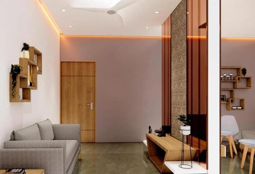 호텔 The Mint Nanded