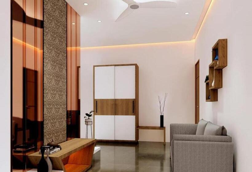 호텔 The Mint Nanded