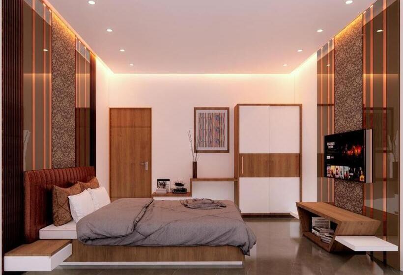 호텔 The Mint Nanded