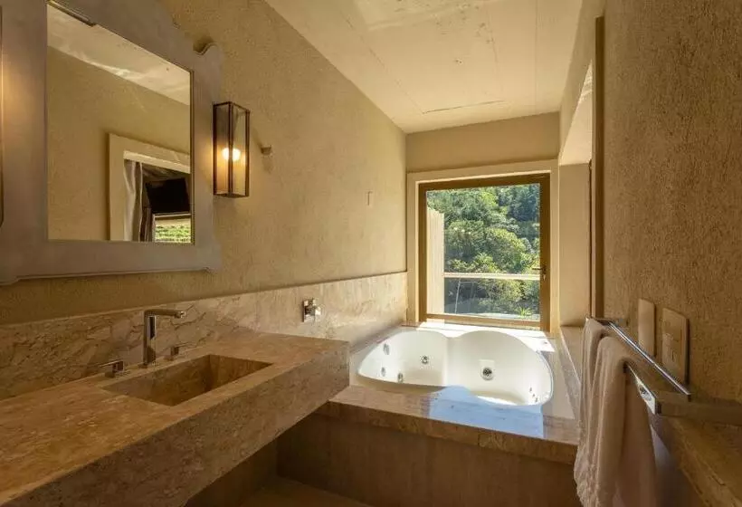 Lomakeskus Quinta Dos Manacás Pousada   Pedra Azul   Rota Dos Lagos