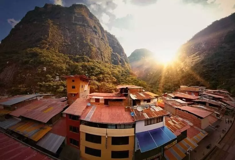 Aamiaismajoitus (B&B) Rockrivers Machu Picchu