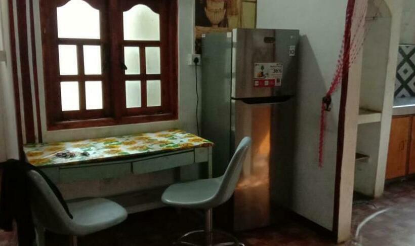 پانسیون Rafee Guest House