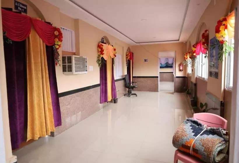 ペンション Rail Nest