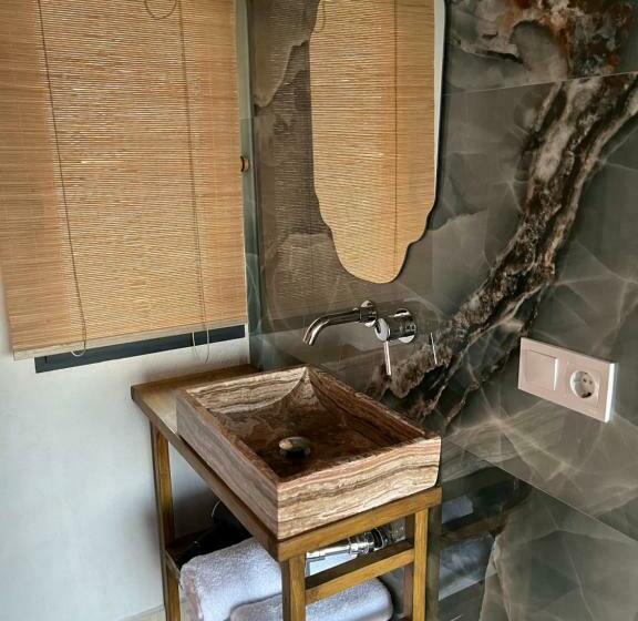 ホテル El Castillo De La Mora