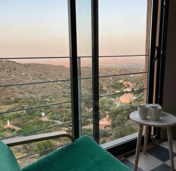 ホテル El Castillo De La Mora