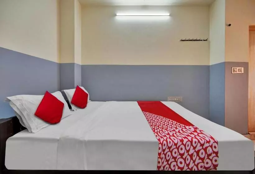 ホテル Oyo Flagship Jashwanth Residency
