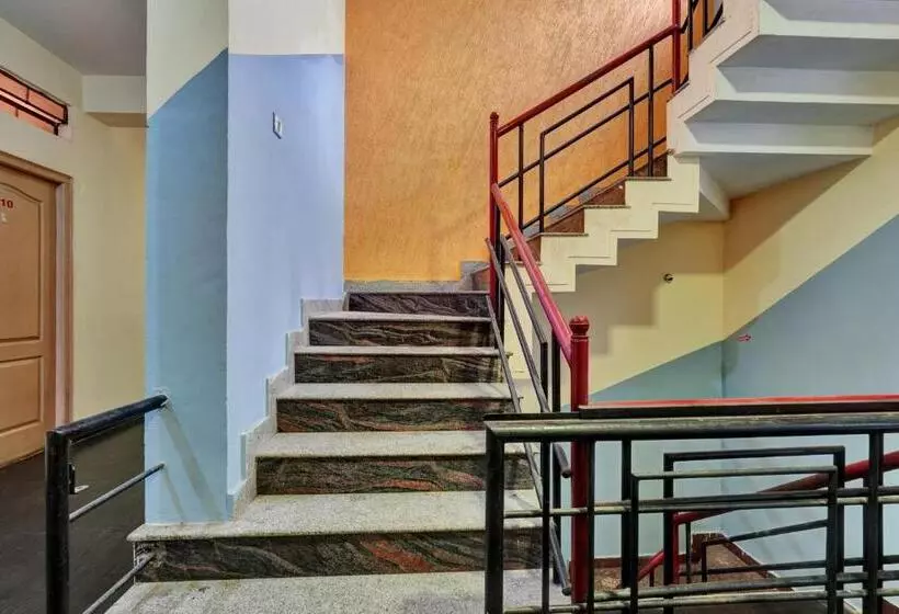 ホテル Oyo Flagship Jashwanth Residency