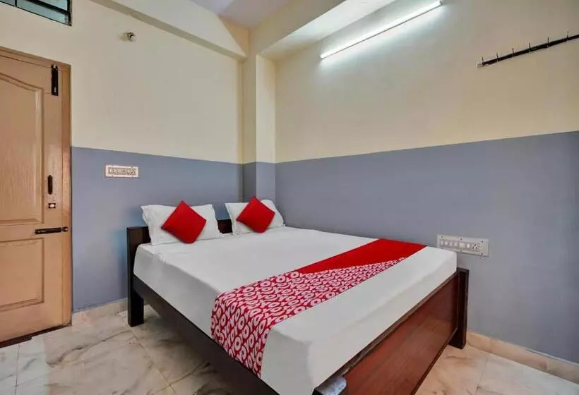 ホテル Oyo Flagship Jashwanth Residency