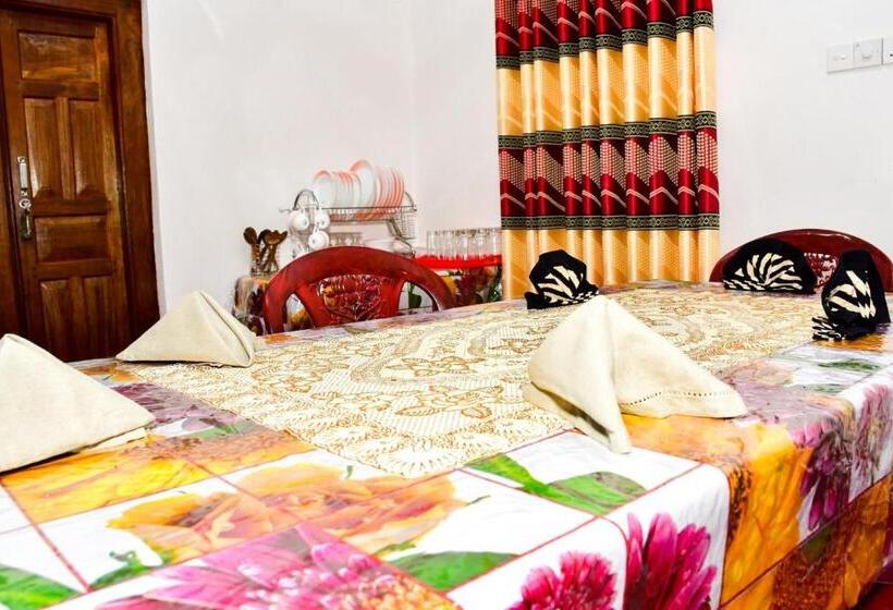 Nilaveli Nature Lagoon Resort