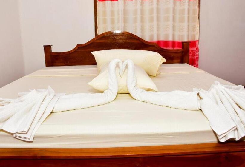 Nilaveli Nature Lagoon Resort