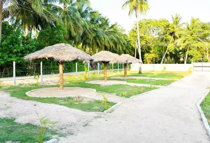 Nilaveli Nature Lagoon Resort