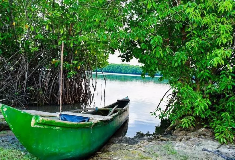 Nilaveli Nature Lagoon Resort