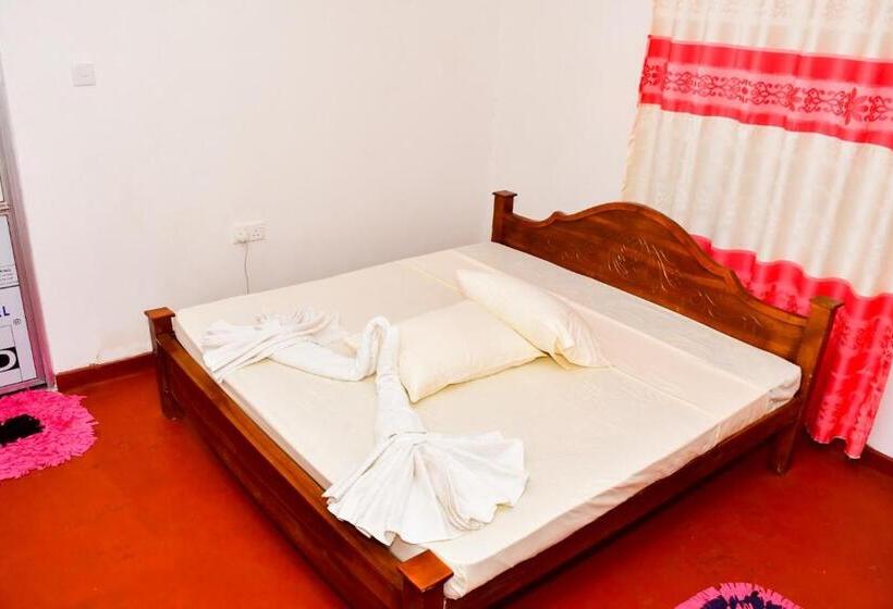 Nilaveli Nature Lagoon Resort