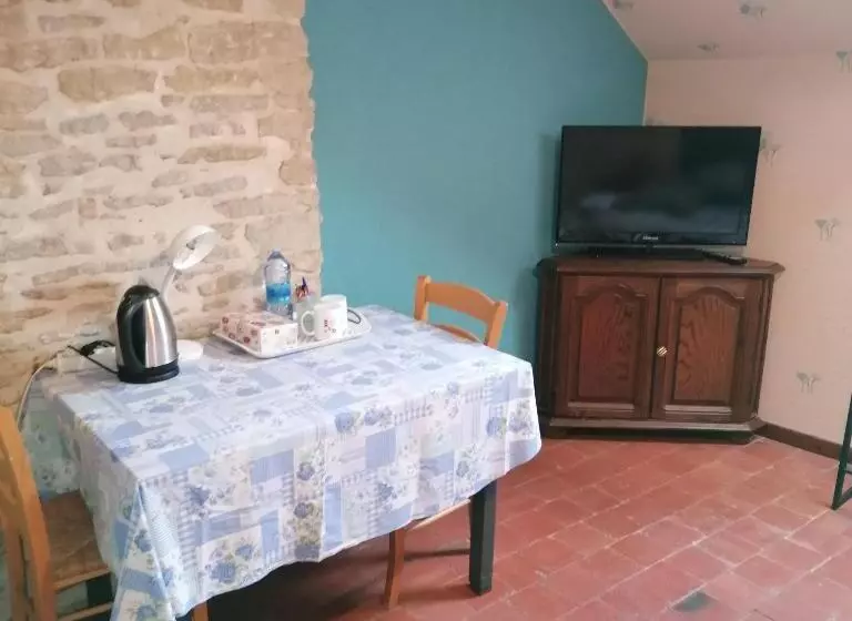 Aamiaismajoitus (B&B) Vallée Du Serein