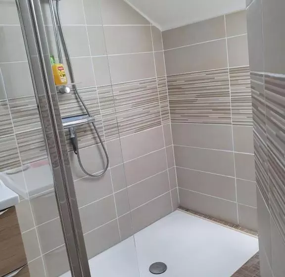 Aamiaismajoitus (B&B) Vallée Du Serein