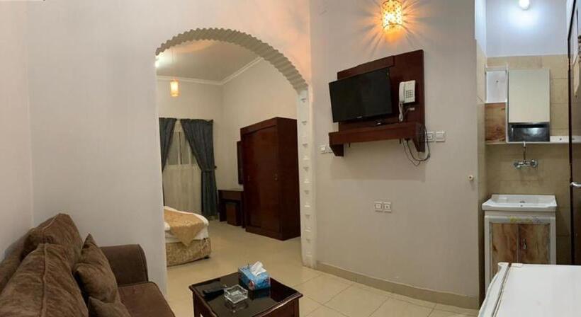 Отель رسلين للشقق المخدومة