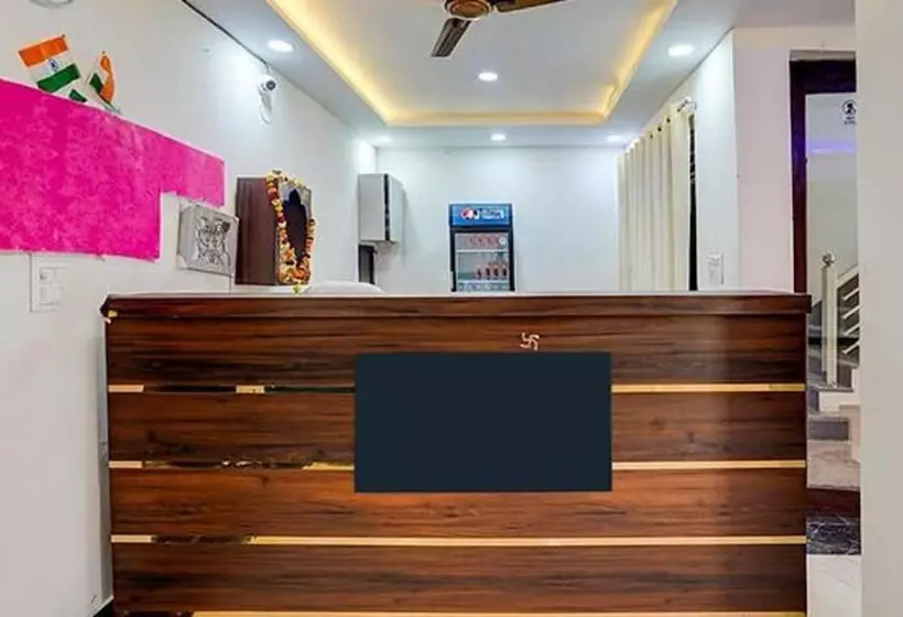 Fabhotel Vishal Palace