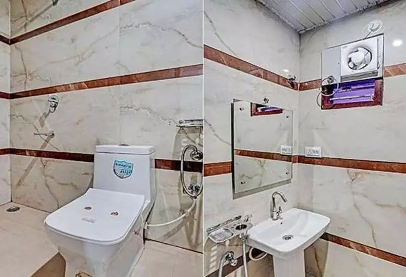 Fabhotel Vishal Palace