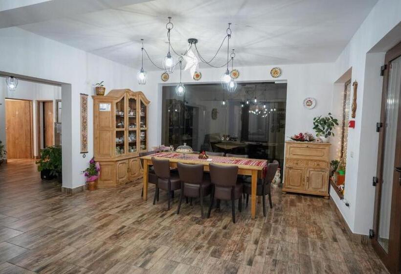 پانسیون La 2 Pruni