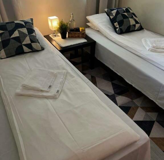 הוסטל Leirvik Vandrehjem