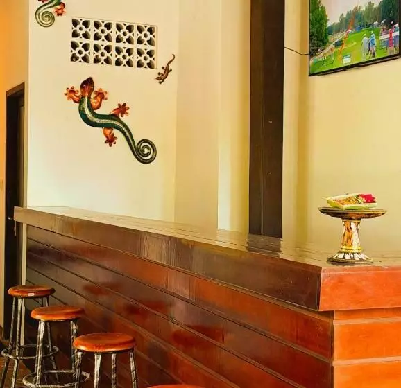 ユースホステル Penida Social House Villas And Sports Bar