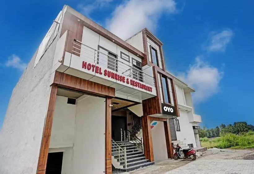 Oyo Flagship Hotel Sunrise And Restaurant
