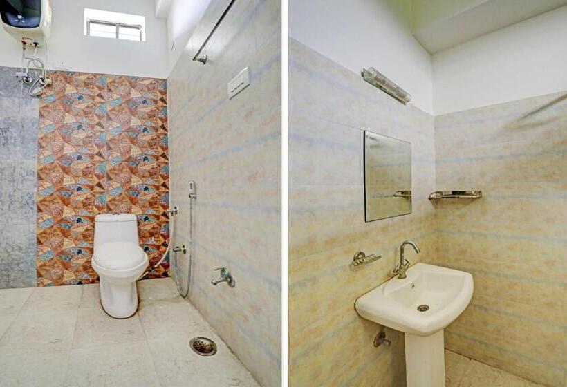 호텔 Oyo Flagship Green Vatika Resort