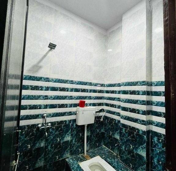 Hotelli Oyo Hills View