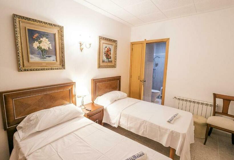 호스텔 L Hostalet Guesthouse