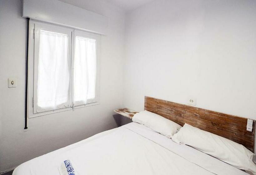 호스텔 L Hostalet Guesthouse