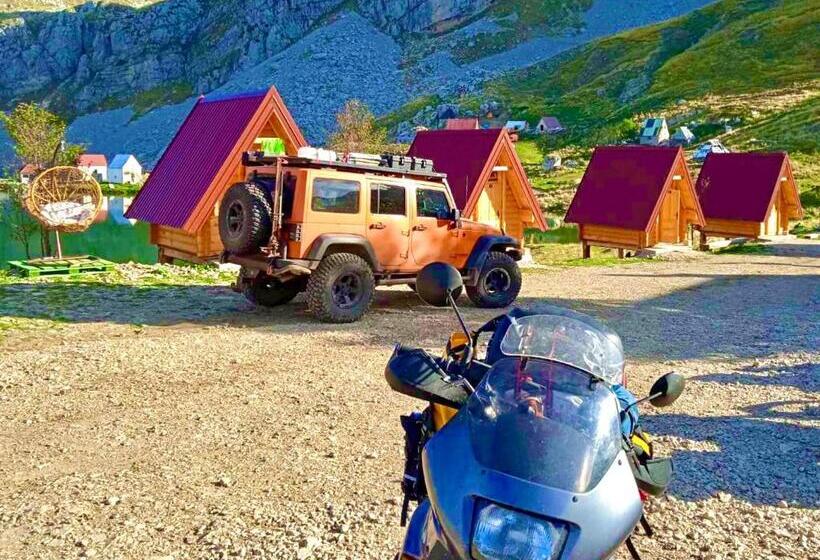 تختخواب و صبحانه Kapetanovo Jezero Bungalov