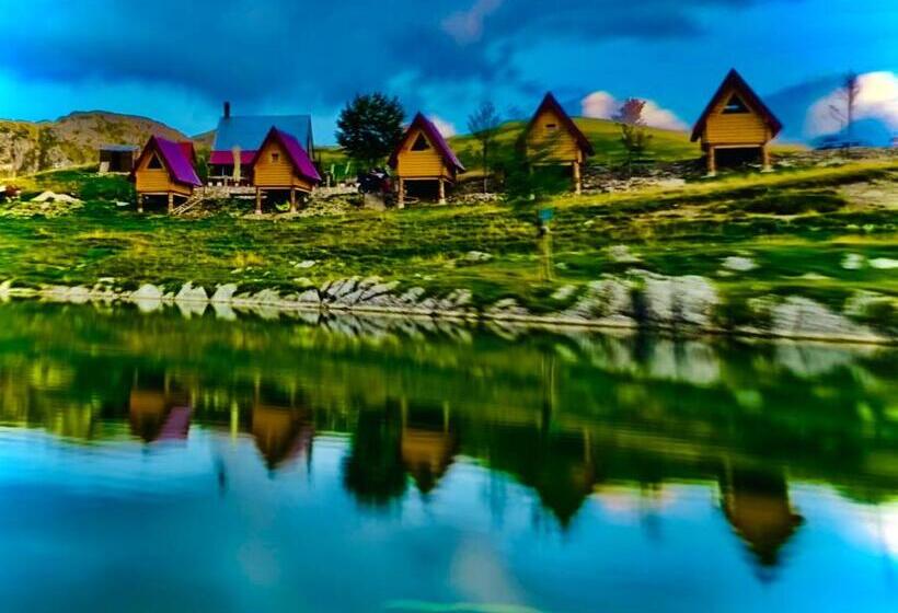 تختخواب و صبحانه Kapetanovo Jezero Bungalov