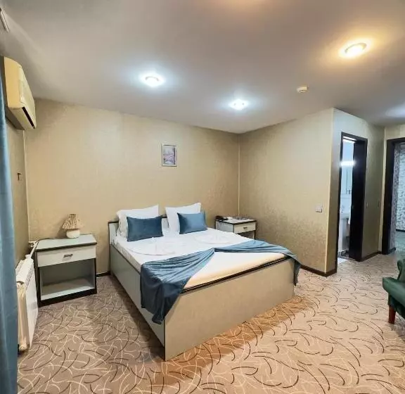 Hotelli Rosemary Inn