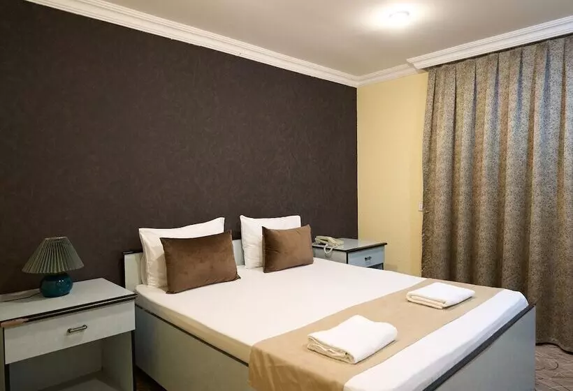 Hotelli Rosemary Inn