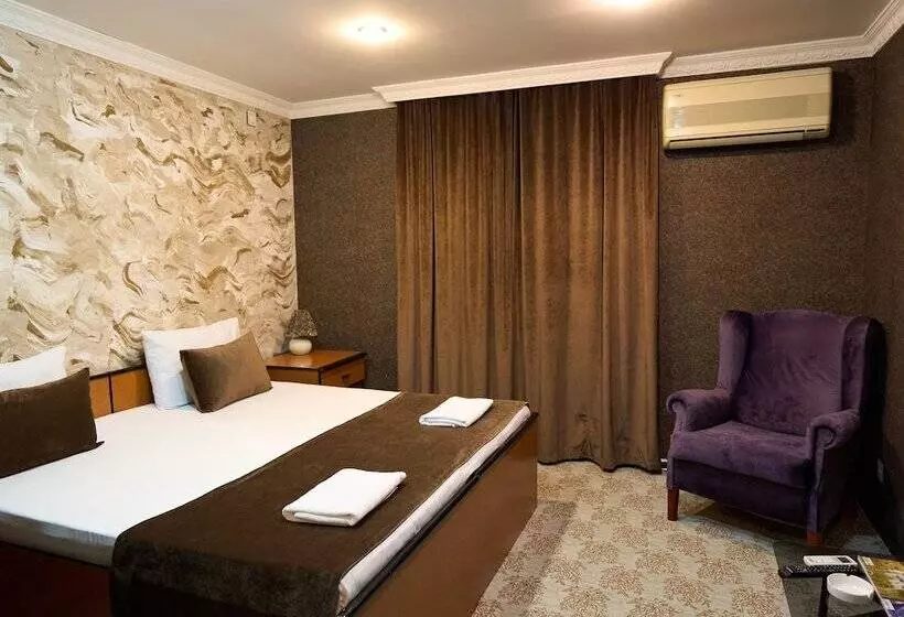 Hotelli Rosemary Inn