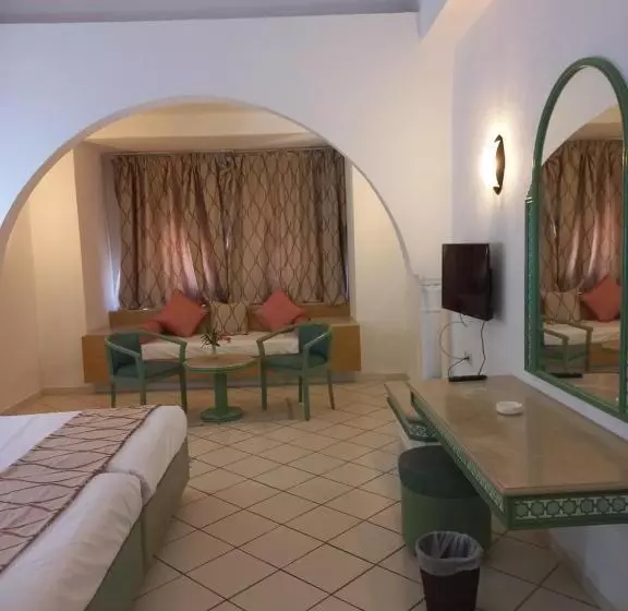 Hotelli Tunisia Lodge