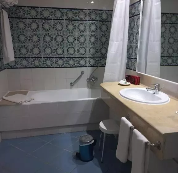 Hotelli Tunisia Lodge