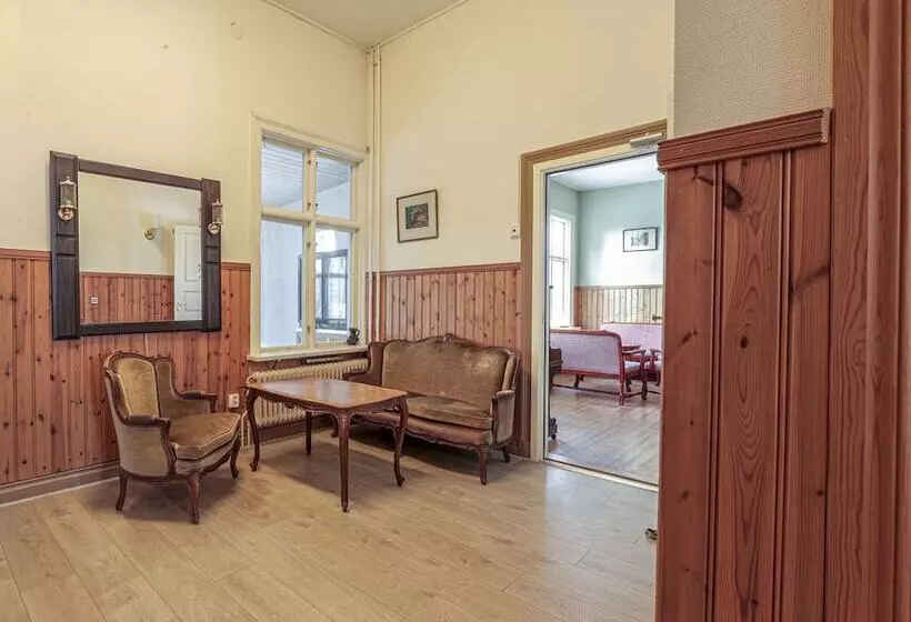 Piece Of Hjo Vandrarhem