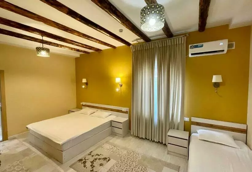 Sofram Hostel