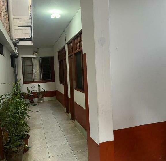 旅馆 Alojamiento Grau