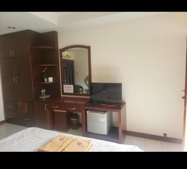 Szálloda Ekaluk Place Inn