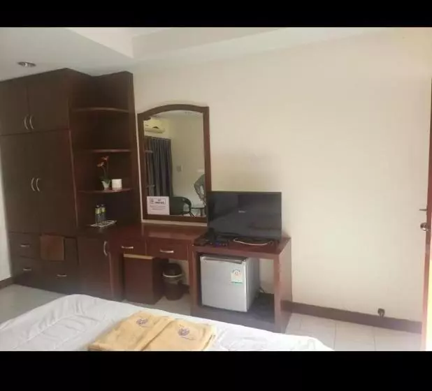 Hotelli Ekaluk Place Inn