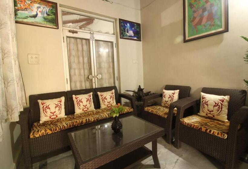 בית מלון כפרי Tiger Heaven Resort