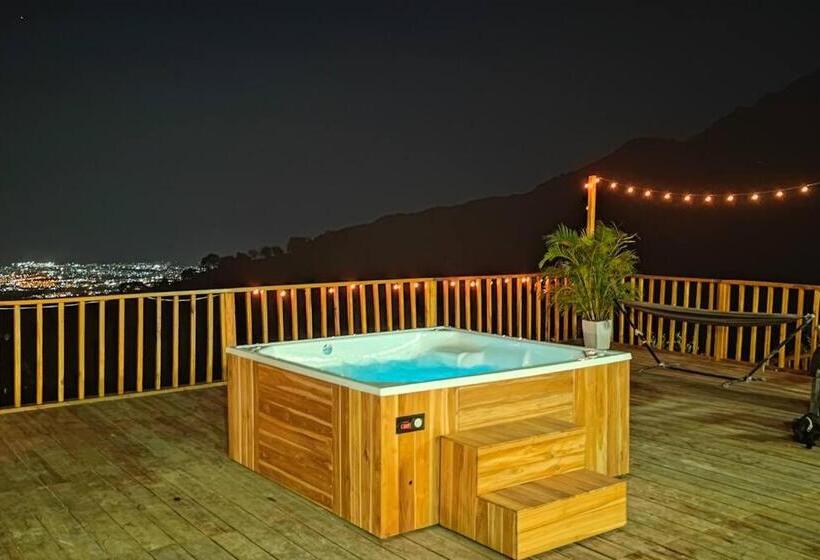 پانسیون Minka Paradise