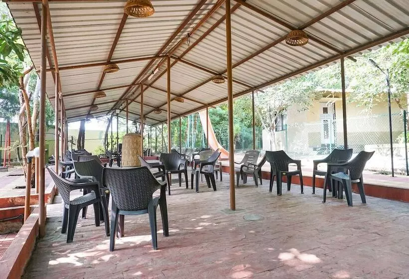 Lomakeskus Fabhotel Vishwakirti Agri