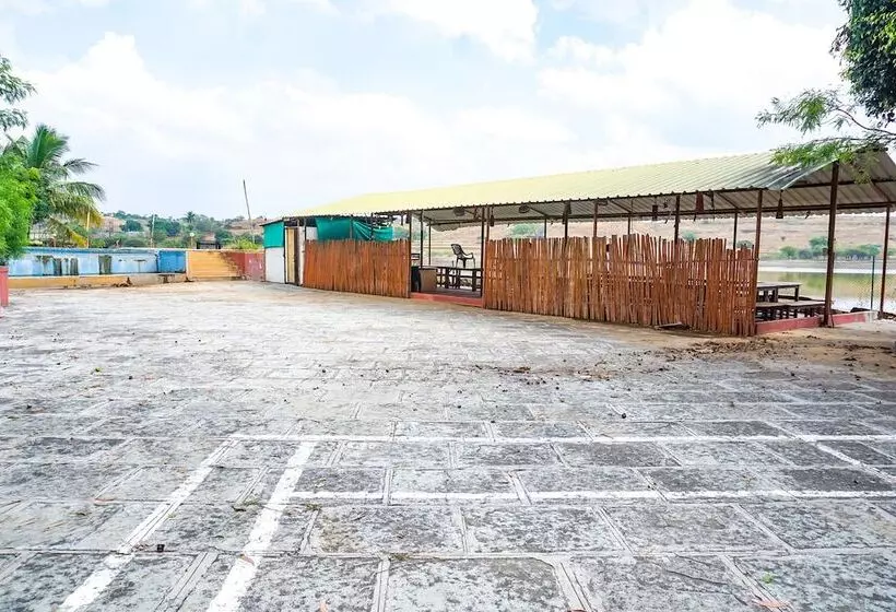 Lomakeskus Fabhotel Vishwakirti Agri