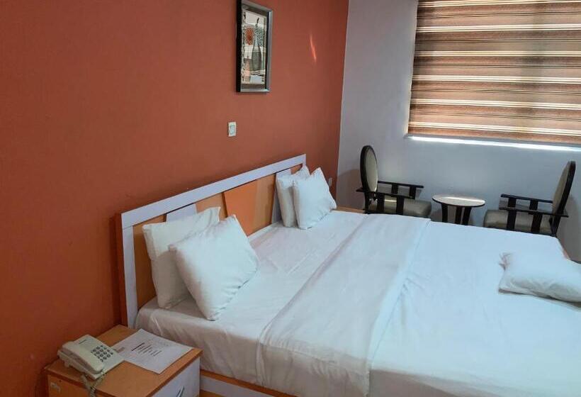 Springpark Yaad Hotel & Apartment Ikoyi
