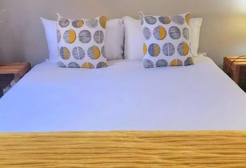 ベッドアンドブレックファースト Upgraded   360 Degrees Corporate Stay